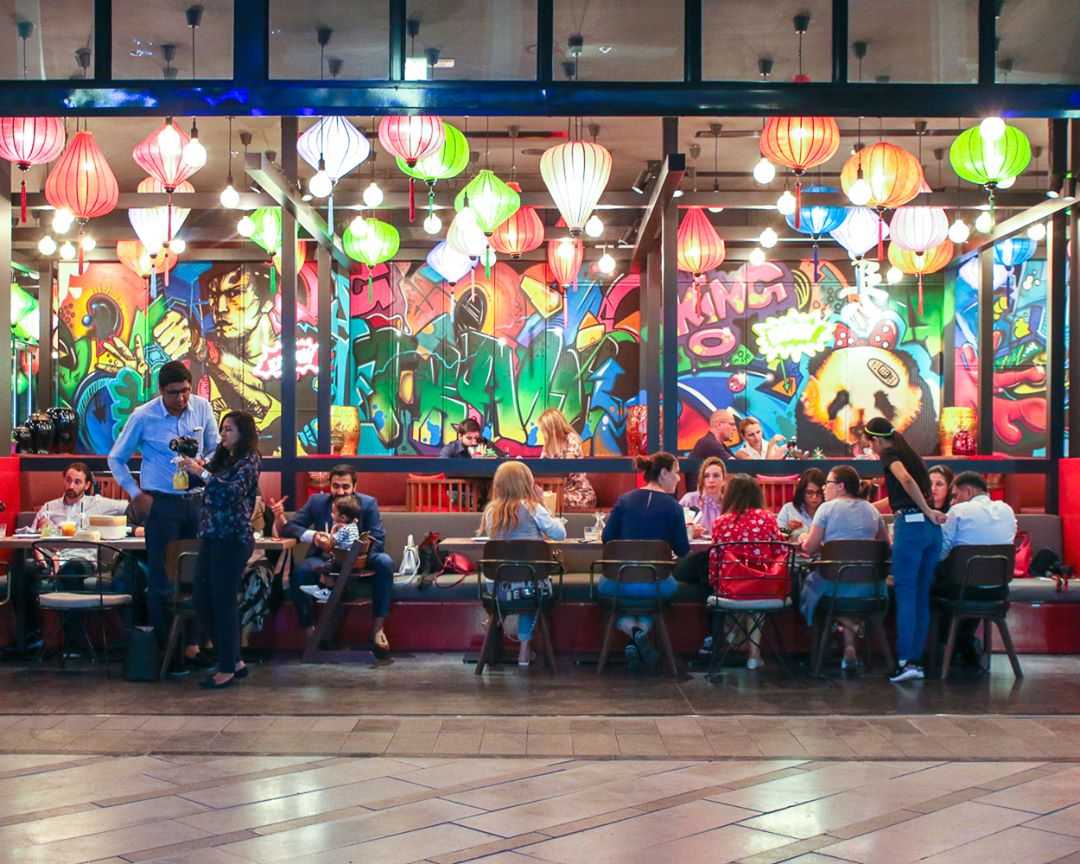 Stylish abstract neon graffiti